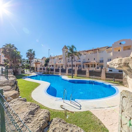 Surf Apartment - Wifi - Parking - Swimming Pool - Patio - Garden Tarifa Exterior photo
