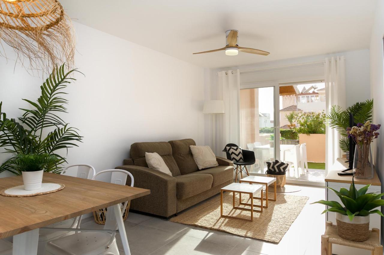Surf Apartment - Wifi - Parking - Swimming Pool - Patio - Garden Tarifa Exterior photo